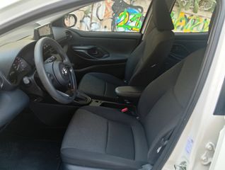 Toyota Yaris 2022 HYBRID AUTOMATIC HDF BUSINESS-thumb-15