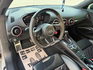 Audi TT RS 2017 TT RS_CERAMIC BRAKES_2.5 TFSI_550 HP_LED-thumb-67