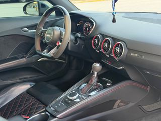 Audi TT RS 2017 TT RS_CERAMIC BRAKES_2.5 TFSI_550 HP_LED-thumb-72