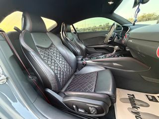 Audi TT RS 2017 TT RS_CERAMIC BRAKES_2.5 TFSI_550 HP_LED-thumb-75