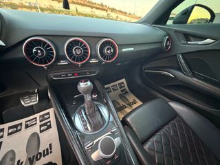 Audi TT RS 2017 TT RS_CERAMIC BRAKES_2.5 TFSI_550 HP_LED-thumb-80