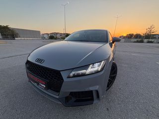 Audi TT RS 2017 TT RS_CERAMIC BRAKES_2.5 TFSI_550 HP_LED-thumb-8