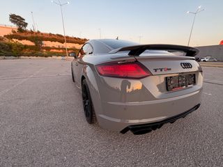 Audi TT RS 2017 TT RS_CERAMIC BRAKES_2.5 TFSI_550 HP_LED-thumb-38