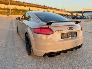 Audi TT RS 2017 TT RS_CERAMIC BRAKES_2.5 TFSI_550 HP_LED-thumb-45