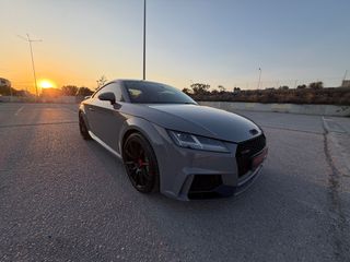 Audi TT RS 2017 TT RS_CERAMIC BRAKES_2.5 TFSI_550 HP_LED-thumb-25