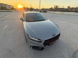 Audi TT RS 2017 TT RS_CERAMIC BRAKES_2.5 TFSI_550 HP_LED-thumb-26