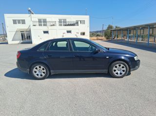Audi A4 2001 1.6-thumb-4