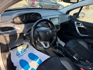 Peugeot 2008 2017 1.2cc  PureTech/Automatic ALLURE Navi Camera/-thumb-12