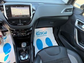 Peugeot 2008 2017 1.2cc  PureTech/Automatic ALLURE Navi Camera/-thumb-14
