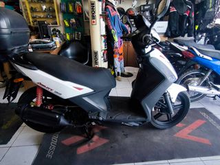 Kymco Agility 125 2016-thumb-3
