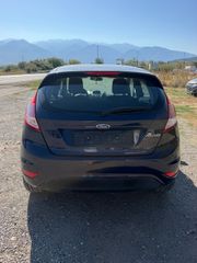 Ford Fiesta 2015-thumb-4