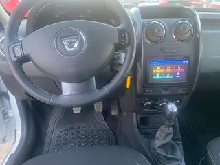 Dacia Duster 2017 1.2 TCE 125HP 4X2-thumb-12