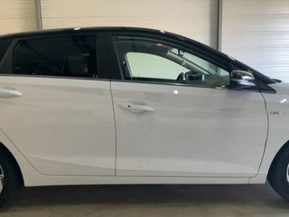 Hyundai i 20 2023 T-GDI Mild-Hybrid Creative|Black & White | ΓραμμάτιαΔεκτα-thumb-3