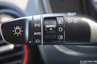 Hyundai Kona 2019 Style|Leather Upholstery|Clima|Rear Camera|Alu|Apple-Android-thumb-22