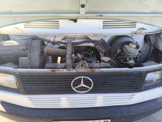 Ανατροπή Mercedes-Benz 1992 410D-thumb-9