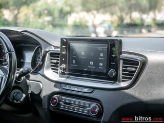 Kia XCeed 2021 1.6 PREMIUM -GR-thumb-25