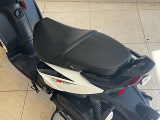 Aprilia SR 125 2025-thumb-4