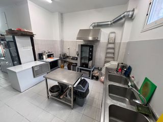 ΠΛΗΡΗΣ ΕΠΑΓΓΕΛΜΑΤΙΚΟΣ ΕΞΟΠΛΙΣΜΟΣ ΚΑΤΑΣΤΗΜΑΤΟΣ ΕΣΤΙΑΣΗΣ – ΠΑΚΕΤΟ Ή ΜΕΜΟΝΩΜΕΝΑ ή ΚΑΙ Ο ΧΩΡΟΣ ΜΕ ΧΑΜΗΛΟ ΕΝΟΙΚΙΟ