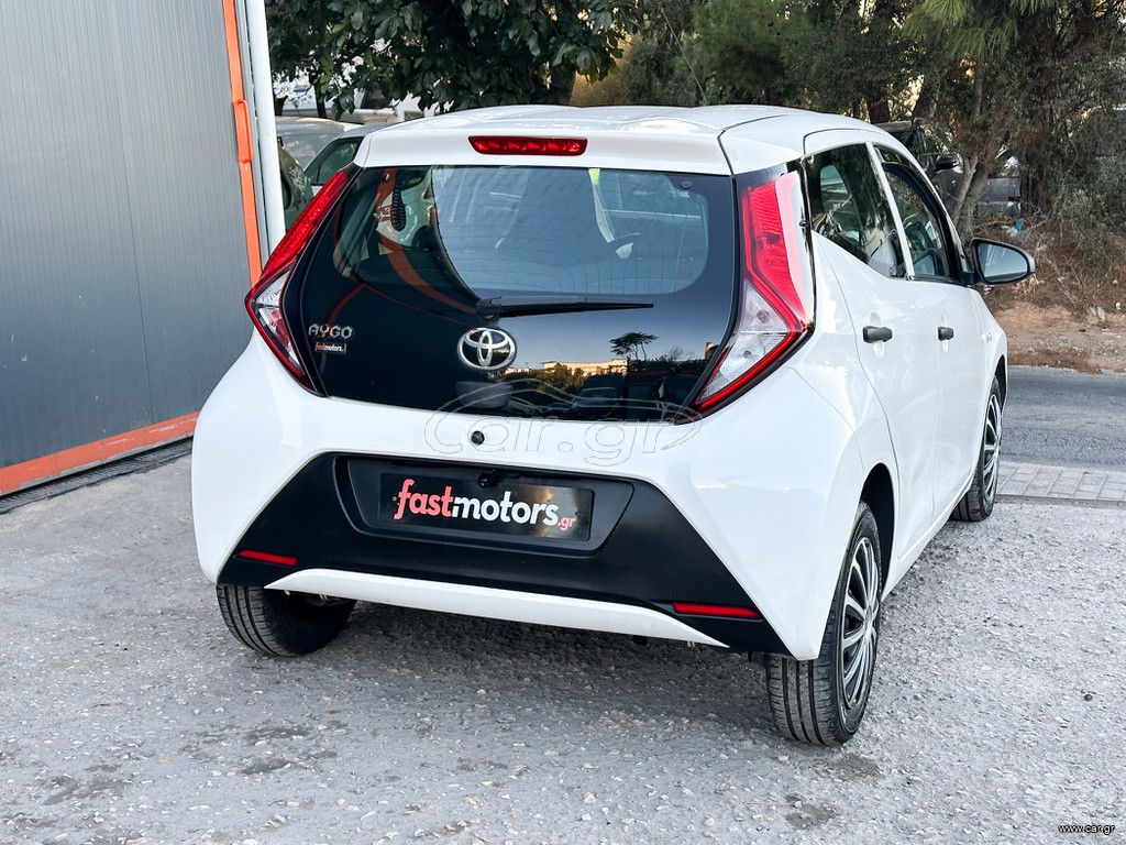 Toyota Aygo thumbnail 7