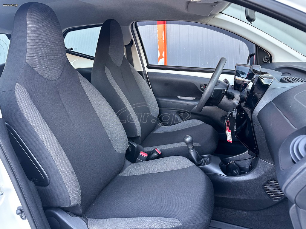 Toyota Aygo thumbnail 14