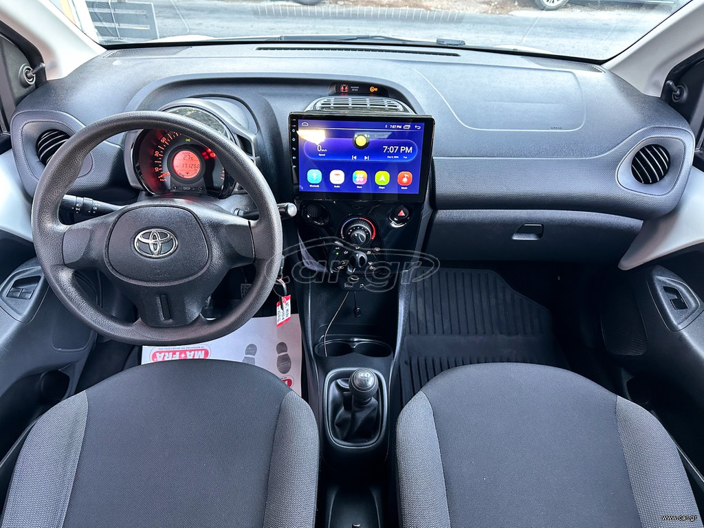 Toyota Aygo thumbnail 17