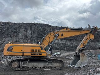 Εκσκαφέας Με Ερπύστριες Liebherr 2013 R956 HD