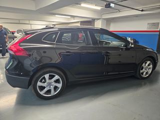 Volvo V40 Cross Country 2015 CROSS COUNTRY-thumb-1
