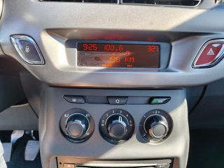 Citroen C3 2015 Citroen C3 1.2 VTi Confort-thumb-13