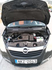 Suzuki Splash 2009-thumb-12