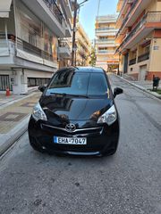 Toyota Verso-S 2011