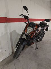 KTM 200 Duke 2013-thumb-1
