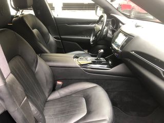 Maserati Levante 2018-thumb-5