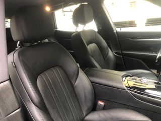 Maserati Levante 2018-thumb-8