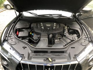 Maserati Levante 2018-thumb-11