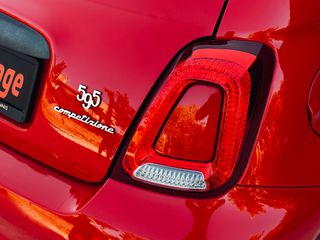 Abarth 595 2019 Competizione Sabelt - Panorama-thumb-15