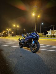 Yamaha YZF-R6 2006-thumb-7