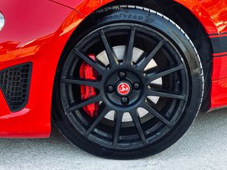 Abarth 595 Competizione 2019 Sabelt - Panorama-thumb-18