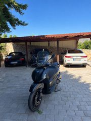 Piaggio Beverly 300 2024 HPE DEEP BLACK