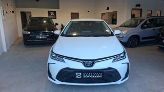 Toyota Corolla 2022 SEDAN FEEL Δόσεις χωρίς τράπεζα