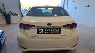 Toyota Corolla 2022 SEDAN FEEL Δόσεις χωρίς τράπεζα-thumb-5