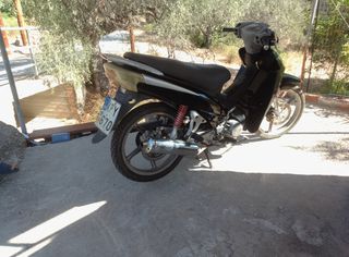 Modenas Kristar 125 2010-thumb-5