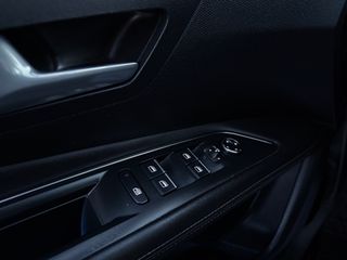 Peugeot 3008 2021 PURETECH 130CH S&S EAT8 GT PACK AUTOMATO-thumb-54