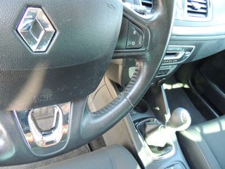 Renault Megane 2016 1.2 115 P.S. "Limited" - Klima - Navi - Alu - Full Extra!-thumb-21