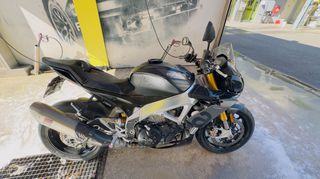 Aprilia Tuono 2020 V4 1100 FACTORY