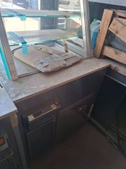 4 βιτρίνες και ενα ταμείο 2 ψυχόμενες μια θερμαινόμενη και μια ουδέτερη τηλ 6943800722-thumb-3