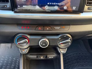 Kia Stonic 2021 1.2-thumb-8