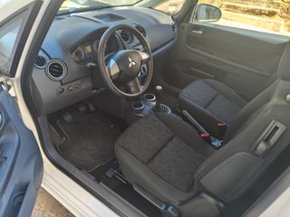 Mitsubishi Colt 2012-thumb-4
