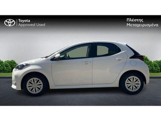 Toyota Yaris 2022 ACTIVE-thumb-2