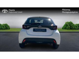 Toyota Yaris 2022 ACTIVE-thumb-3