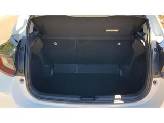 Toyota Yaris 2022 ACTIVE-thumb-13